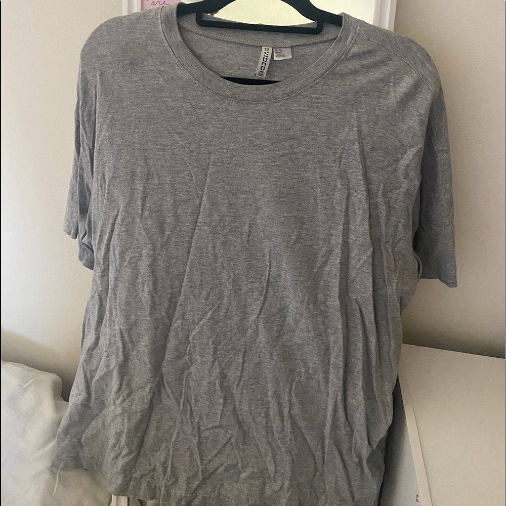 h&m basic tee